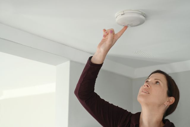 Smoke Alarm Testing in Rental Properties 2022